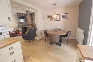 Dining Kitchen- click for photo gallery
